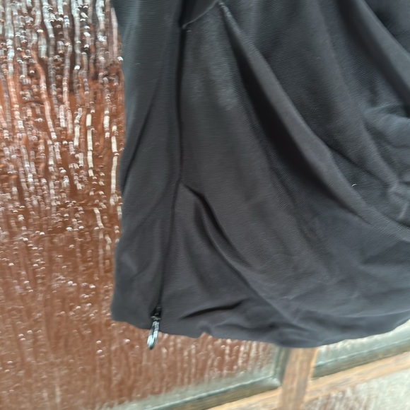 Cult Gaia Christian Black Sleeveless Top size Medium NWT - Picture 8 of 10